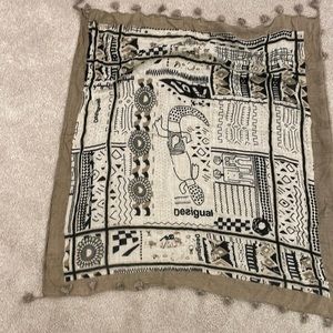 Desigual Scarf
